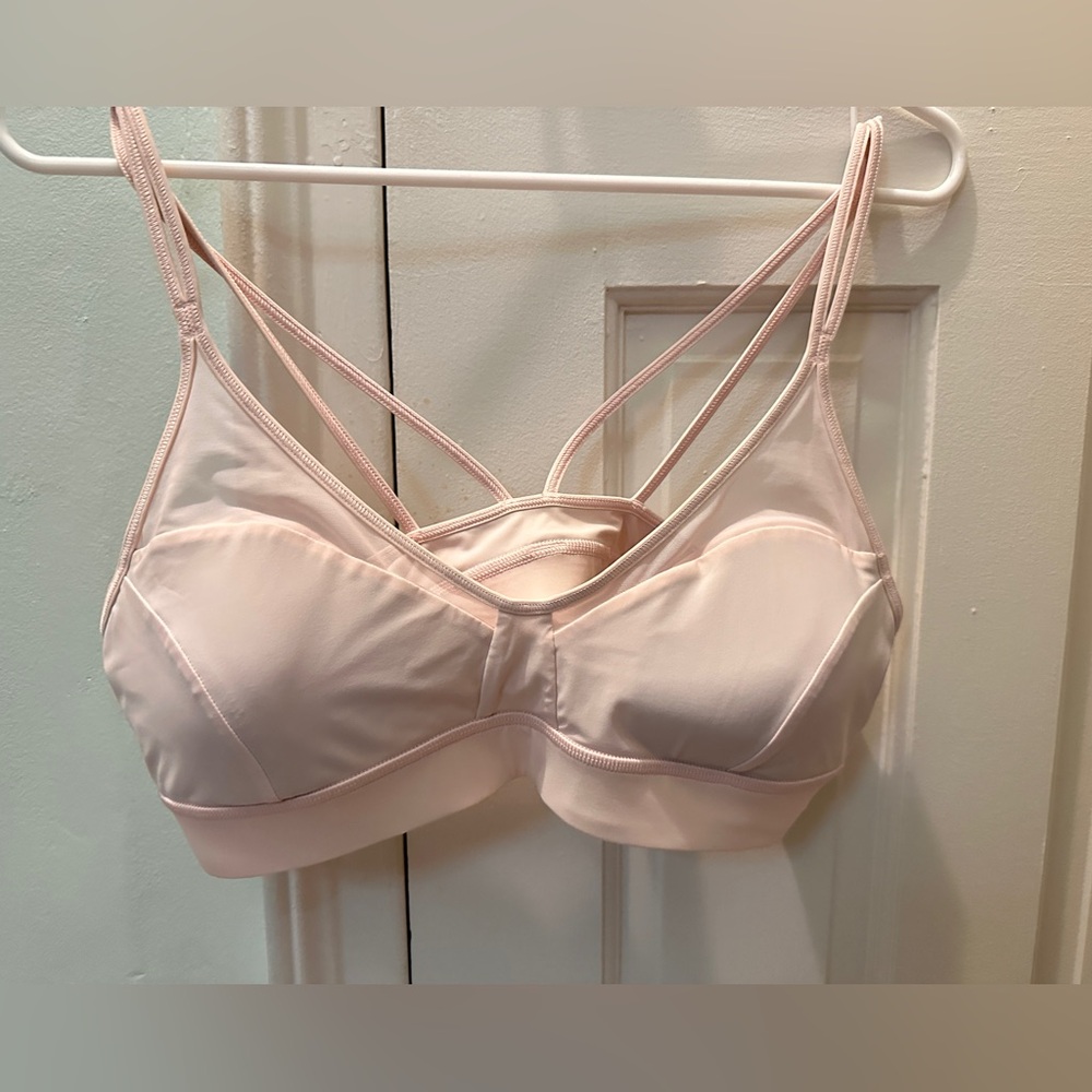 Lululemon Women's Anew Pink Strawberry Milkshake STMI Workout Bra sz 12